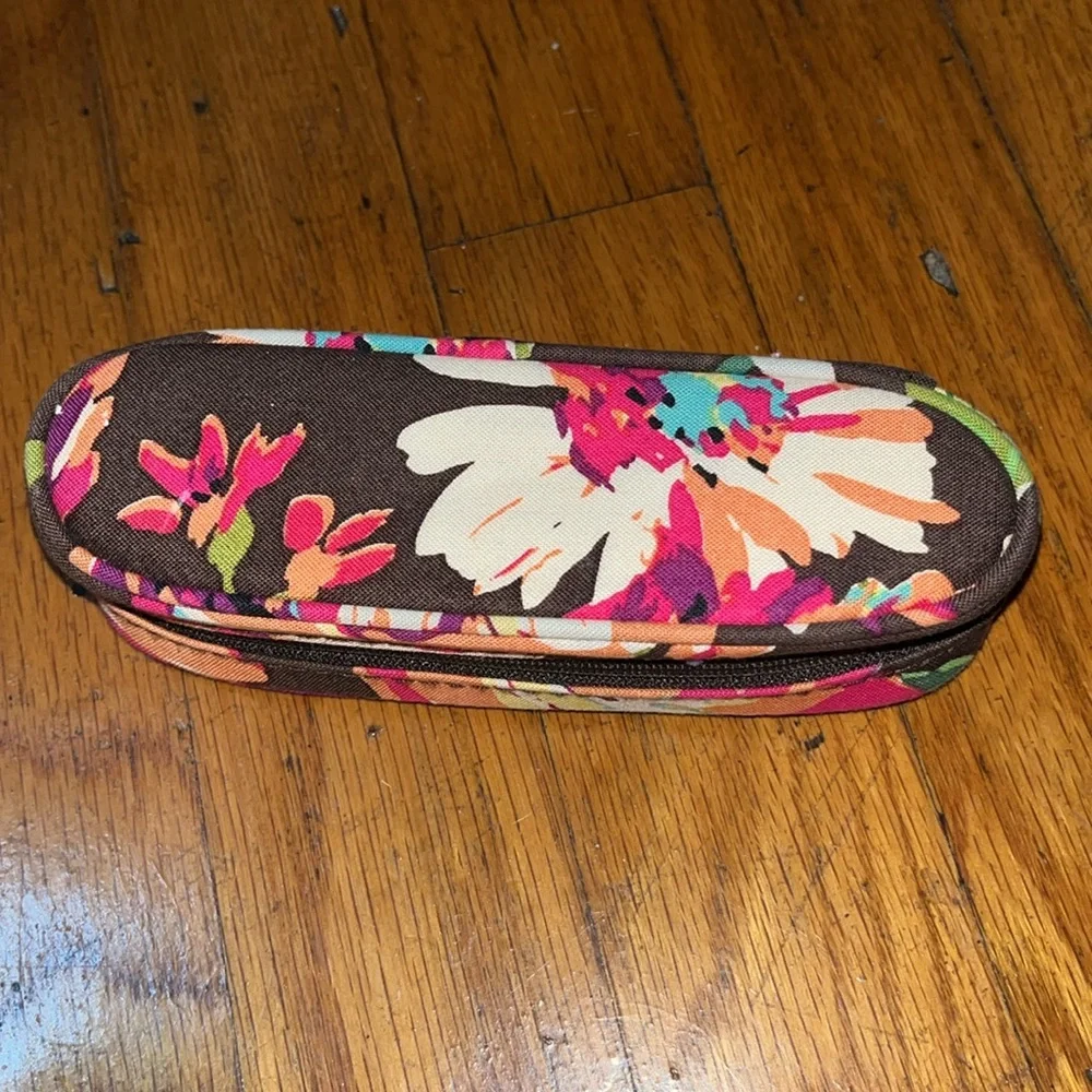 Vera Bradley Floral Patterned Zippered Reading Glasses Eyeglasses Case Accessory